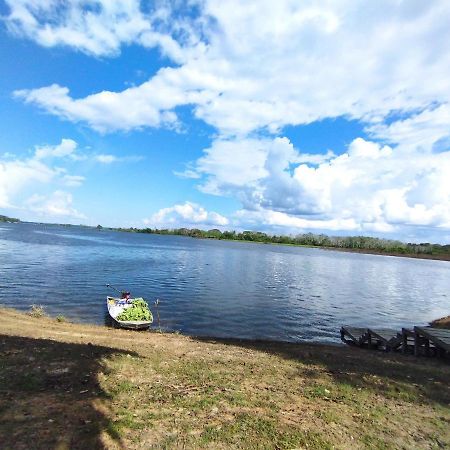 Eware Refugio Amazonico Hotel Puerto Narino ภายนอก รูปภาพ